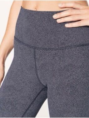 Lululemon Women’s Wunder Under 27” Leggings Size 6